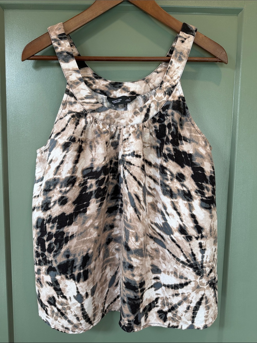 Simply Vera Vera Wang Neutral Tie-Dye Sleeveless Top in Black, Cream & Tan